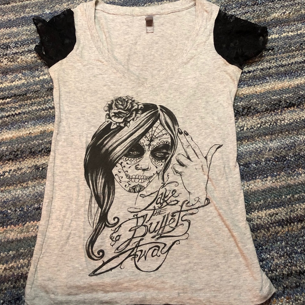 Sugar Skull T-Shirt with Lace Sleeves